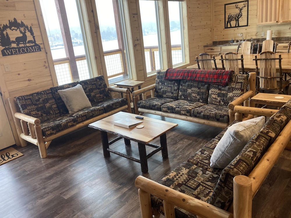 Keweenaw Waters Resort - photo 109
