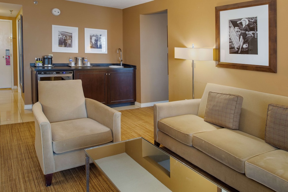 Hilton St. Louis Airport - photo 45