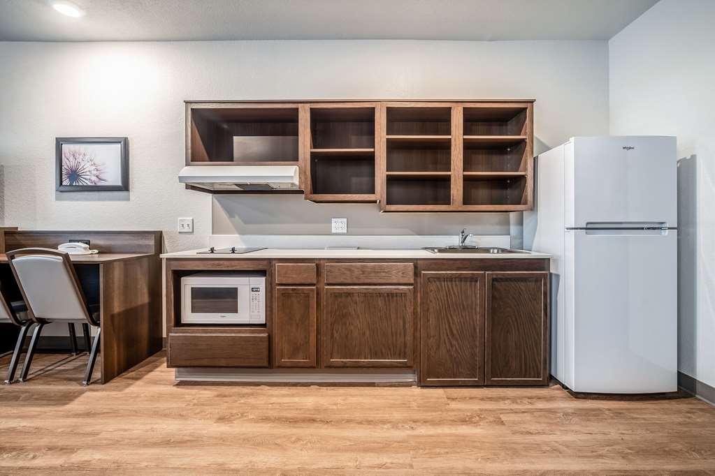 WoodSpring Suites Naples West - photo 25