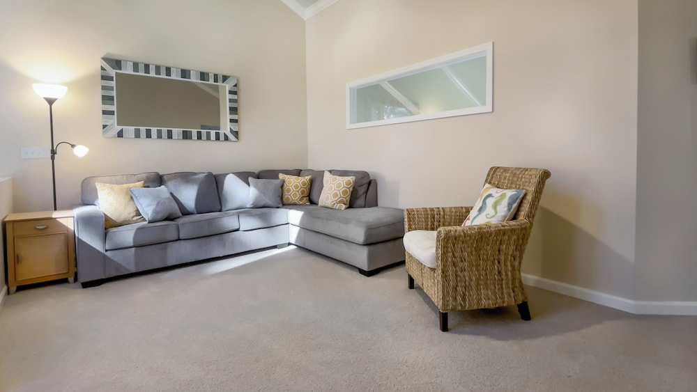 2622 Calibogue Club at The Sea Pines Resort - photo 2