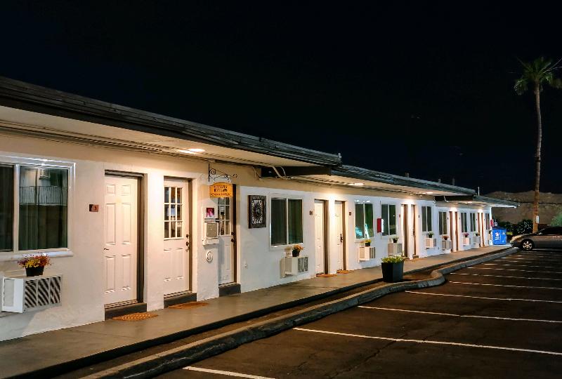Nirvana Hotel - carbon neutral hotel in Las Vegas