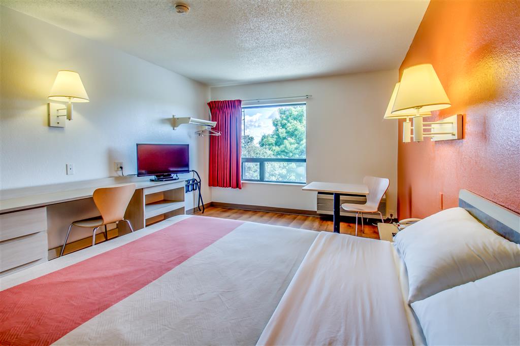 Motel 6 Amherst NY Buffalo - photo 15