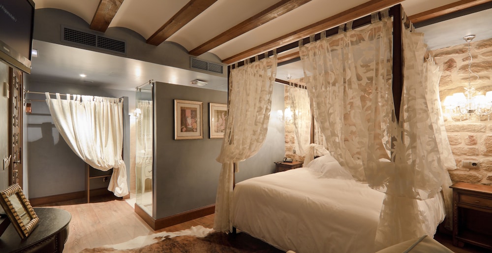 Hospederia de los Parajes — hotel in Laguardia