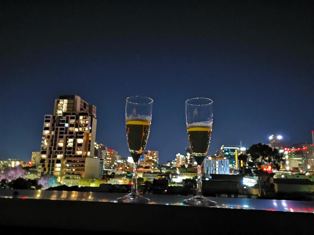King on Sturt — 4-Star Luxury Hotel in Adelaide, Australia