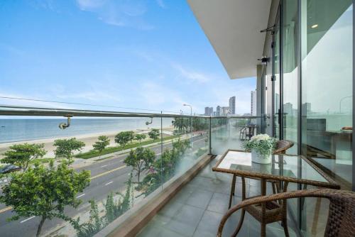Villa Da Nang Hoang Sa — 5-Star Luxury Hotel in Da Nang, Vietnam