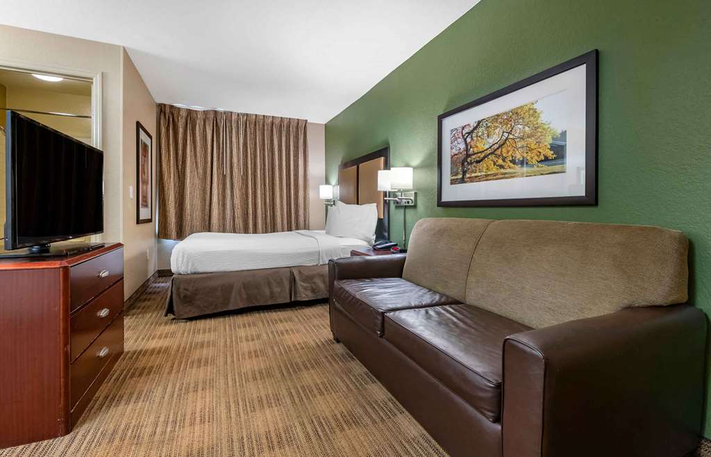 Extended Stay America Suites Orlando Southpark Commodity Cir - photo 15
