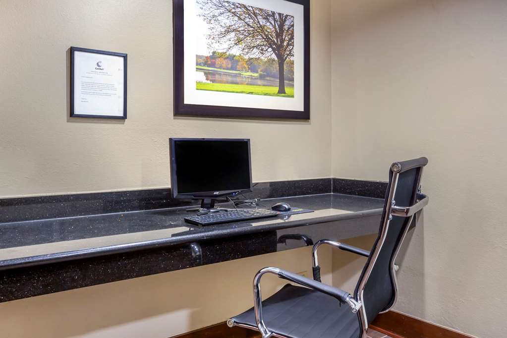 Comfort Inn Hoffman Estates Schaumburg - photo 24