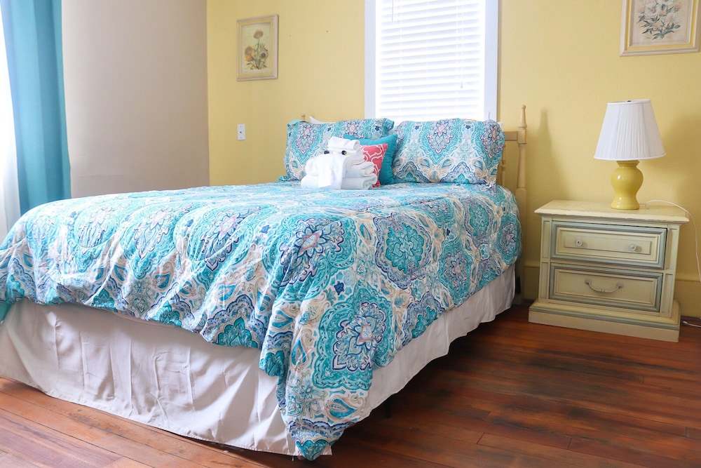 Bella's Boutique Hotel - photo 7