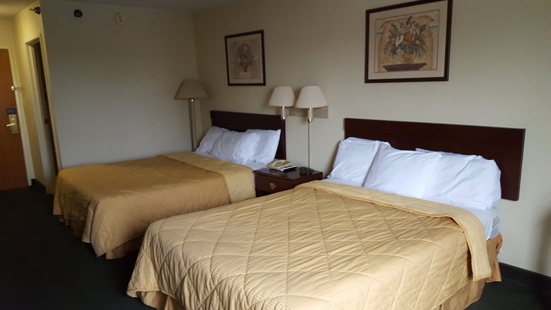 Arlington Inn And Suites - photo 10