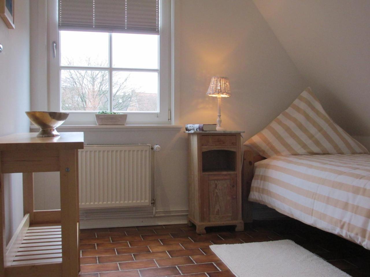 Ferienwohnung Im Stadthaus Zwei Schlafzimmer — Winsen — photo 3