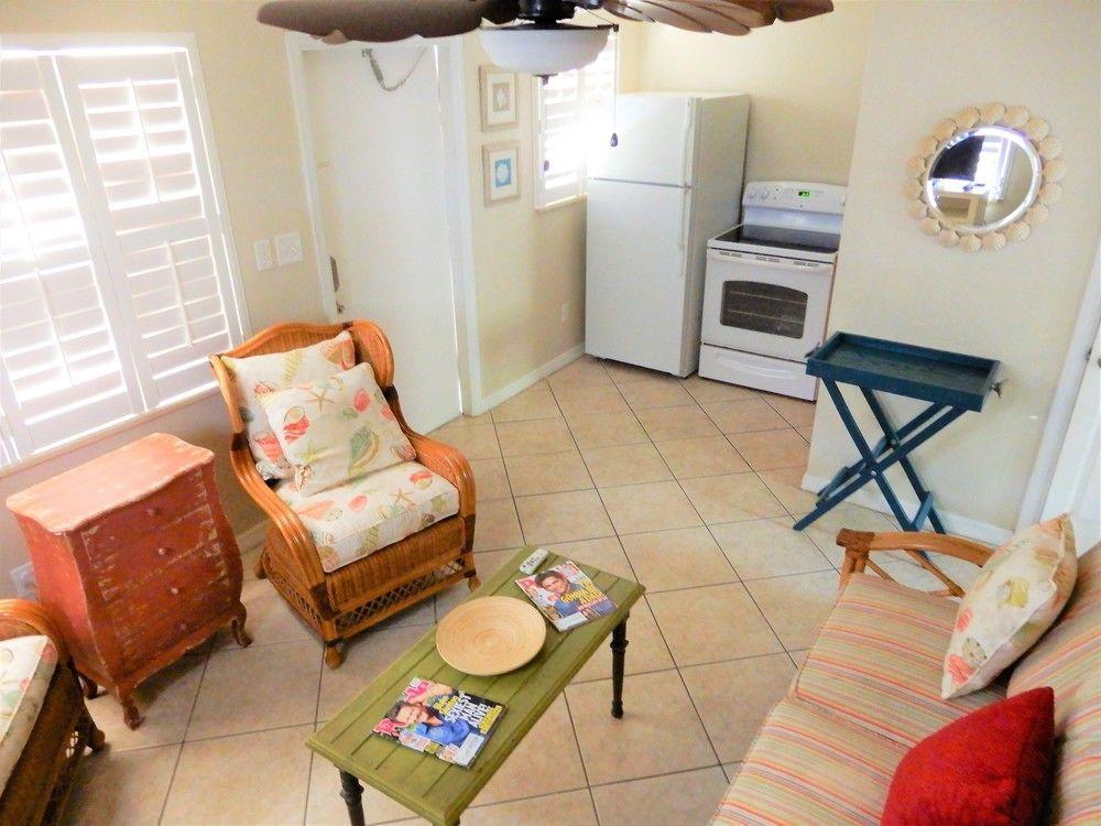 Coconut Grove Resort By Techtravel - photo 24