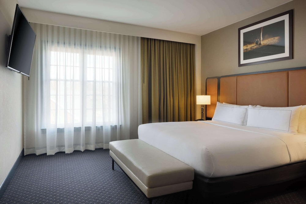 DoubleTree Suites by Hilton Hotel Lexington - photo 11