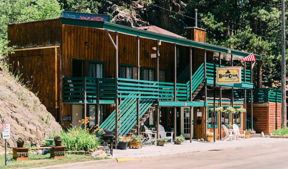 Battle Creek Lodge — 4-Star Luxury Hotel in Keystone, United States