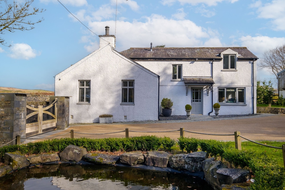 Gate House — 4-Star Luxury Hotel in Sedbergh, United Kingdom