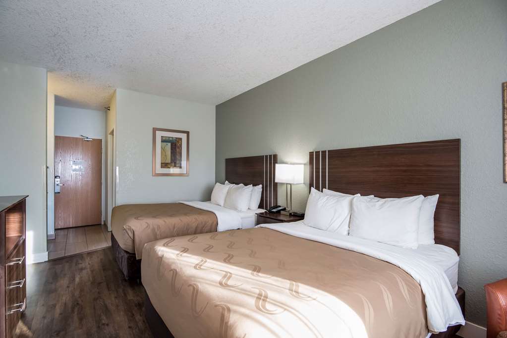 Quality Inn & Suites Pueblo West - photo 18