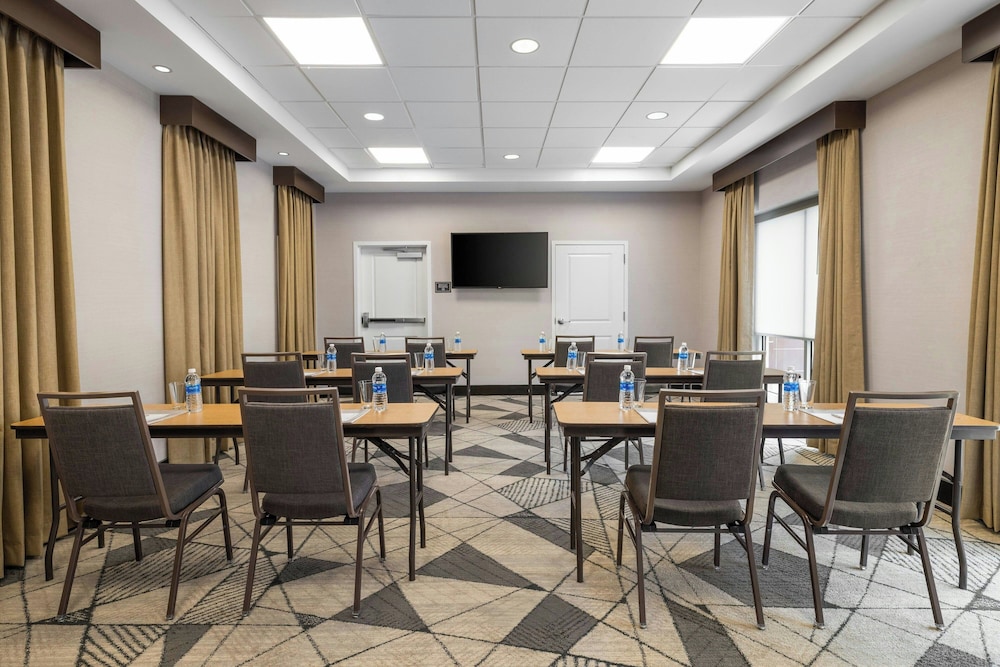 Residence Inn Des Moines Downtown - photo 31