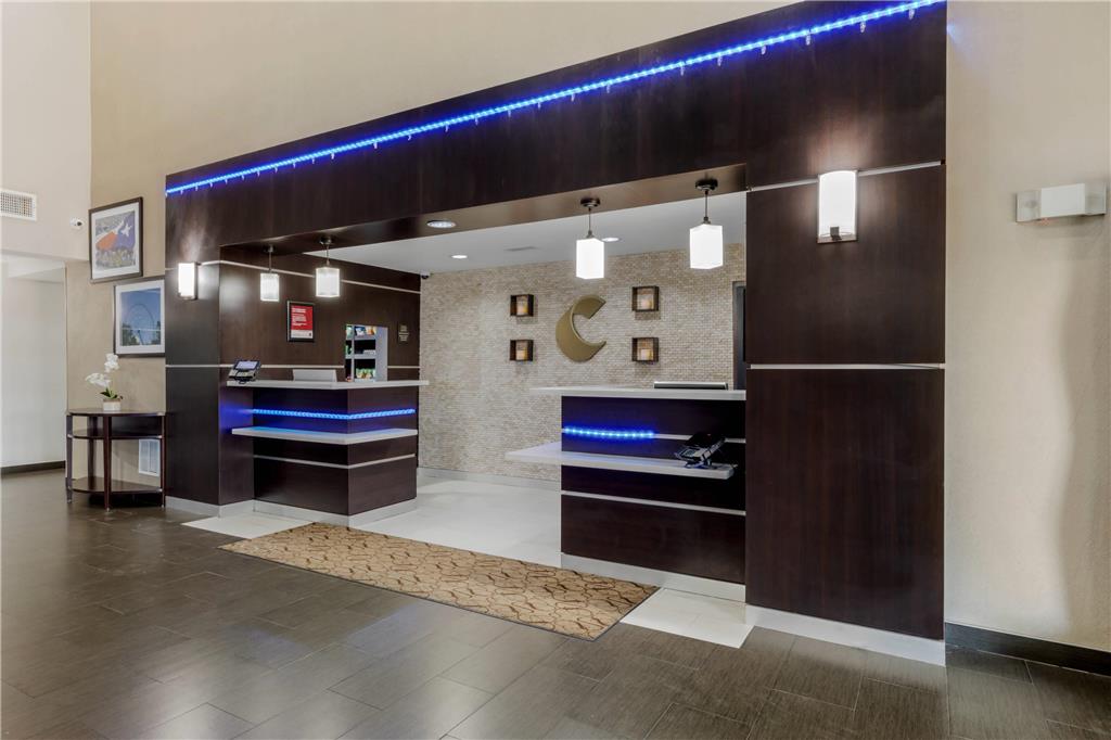 Comfort Suites Waco North Near University Area - photo 4