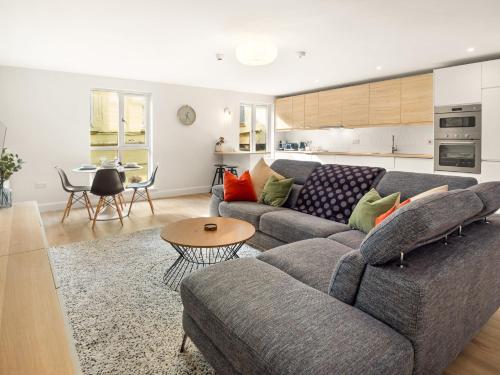 The Town Place Clifden Boutique Apartments — 4-Star Luxury Hotel in Clifden, Republic of Ireland