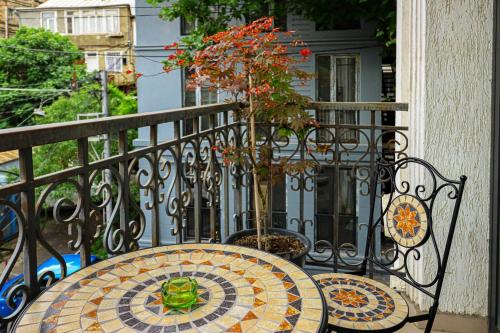 Comfortable 2BR Apt with 3 Balconies by Wehost