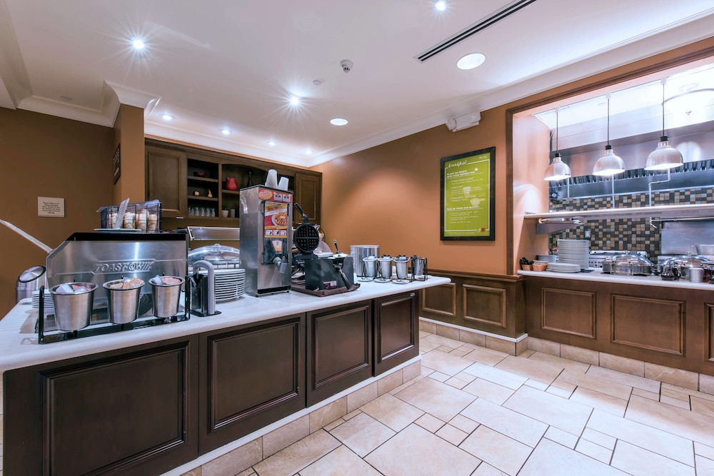 Hilton Garden Inn Devens Common - photo 28