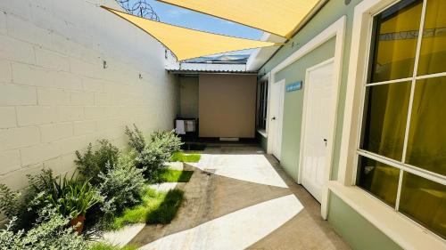 Muy cerca de playas y miradores muy accesible a la ciudad y comercios in La Union, El Salvador