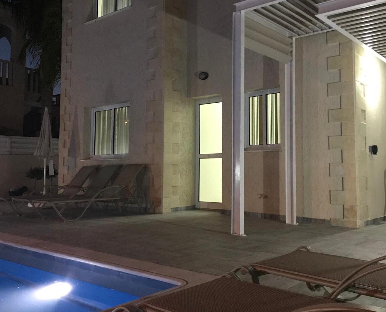 Timotheos Villa