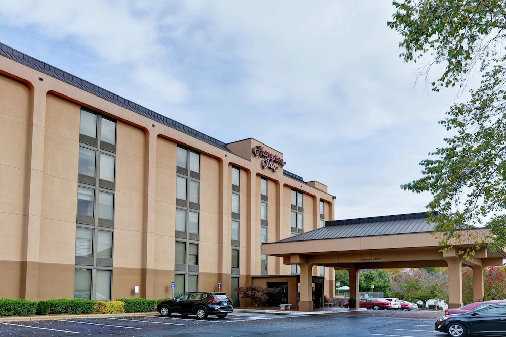 Hampton Inn Charlotte Gastonia - photo 49