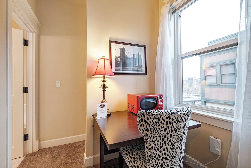 The Orenco Station Hotel - photo 98