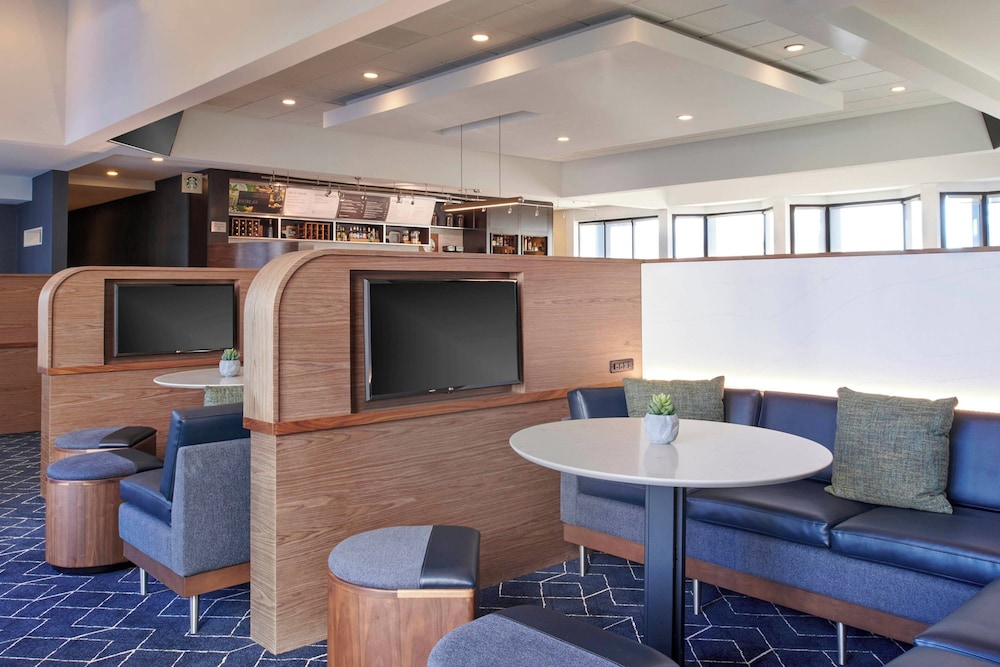 Courtyard by Marriott Chicago Lincolnshire - photo 25