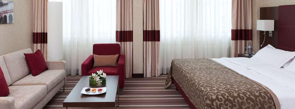 Steigenberger Graf Zeppelin, Stuttgart, Germany - Deluxe room