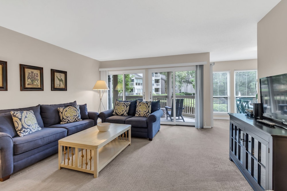 2385 Lighthouse Tennis at The Sea Pines Resort - photo 7