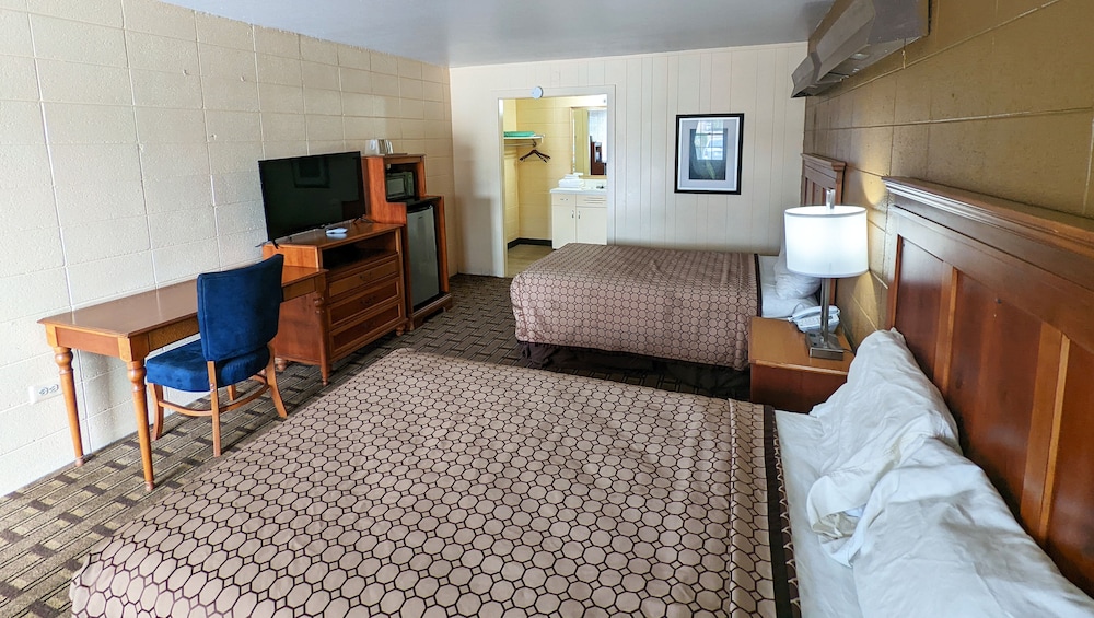 M Star Hotel Cleveland - photo 18