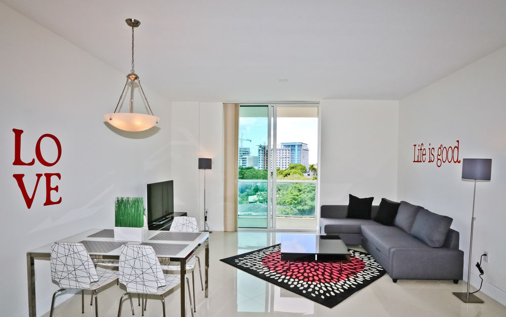 One Broadway Luxury Suites Downtown - photo 29