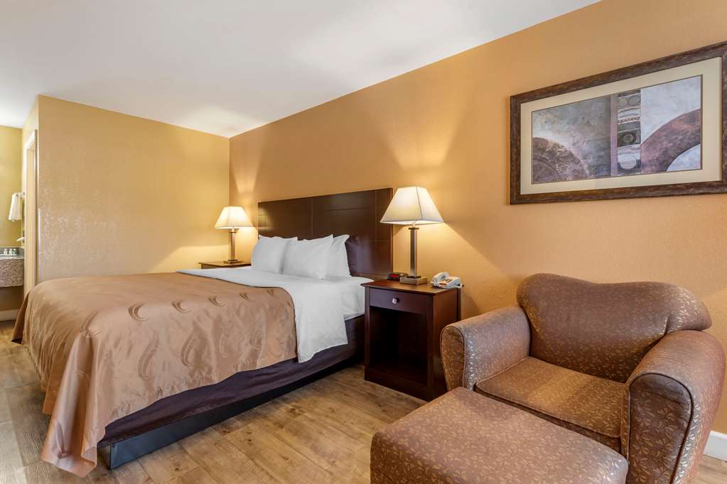 Quality Inn Russellville I 40 - photo 8