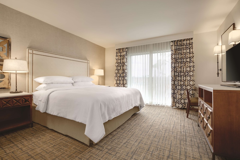 Embassy Suites by Hilton Scottsdale Resort - photo 14