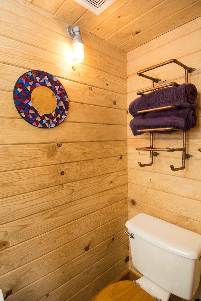 Caravan The Tiny House Hotel - photo 39