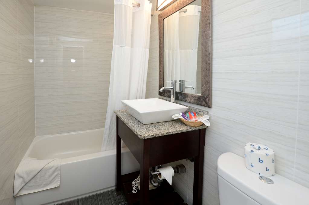 Americas Best Value Inn at Central Valley Woodbury - photo 29