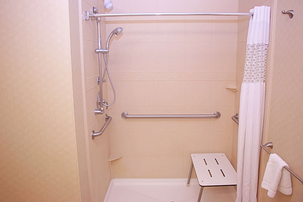 Hampton Inn Sidney NE - photo 40