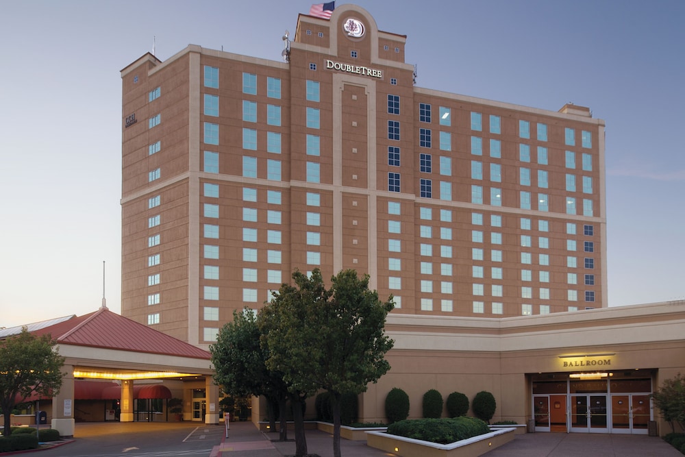 DoubleTree by Hilton Hotel Modesto - photo 57