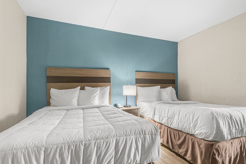 Ocean Crest Inn and Suites - photo 48