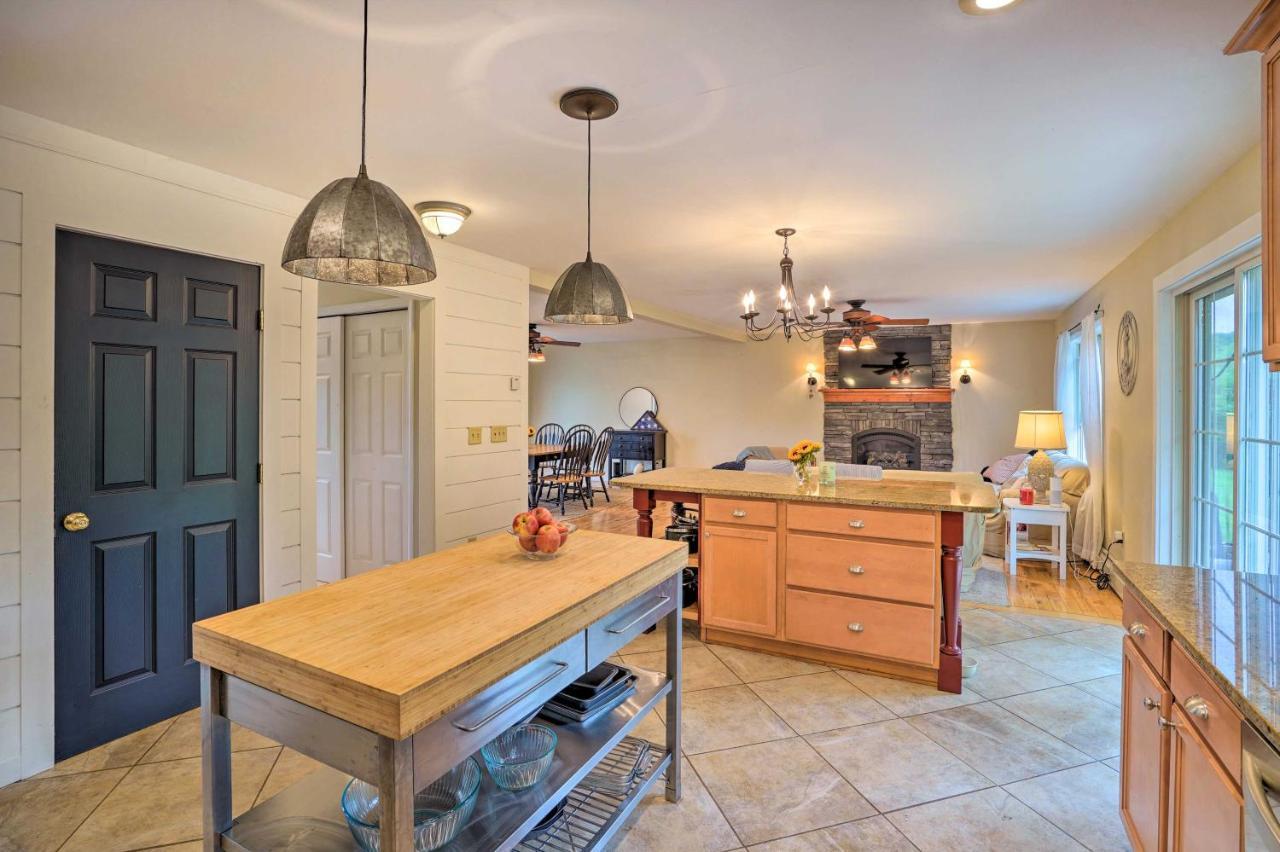 Lakefront Homer Abode with Patio and Backyard in Homer, United States