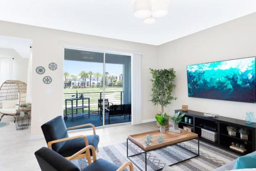 Modern Boho Storey Lake Resort Disney 3150 106 — 4-Star Luxury Hotel in Kissimmee, United States
