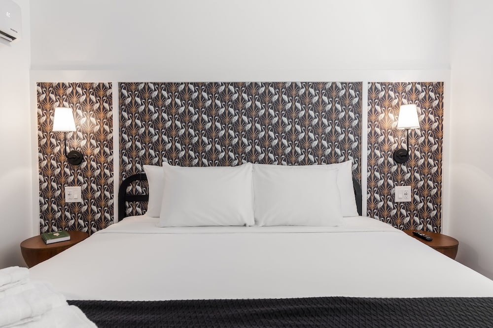 Marsh Hotel - photo 12