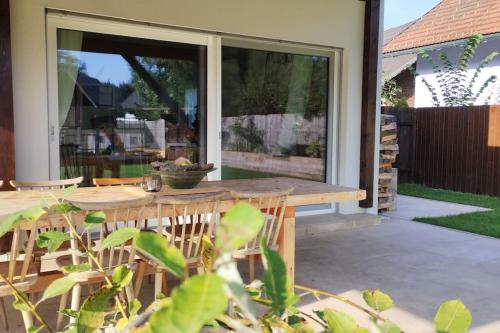 Hirschberg Hüsle - carbon neutral hotel in Langen
