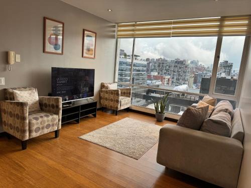 Departamento de Lujo La Carolina Quicentro Shopping — 4-Star Luxury Hotel in Quito, Ecuador