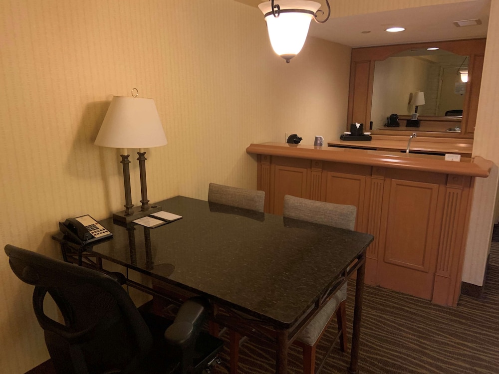 Motel6 Phoenix AZ Sky Harbor - photo 37