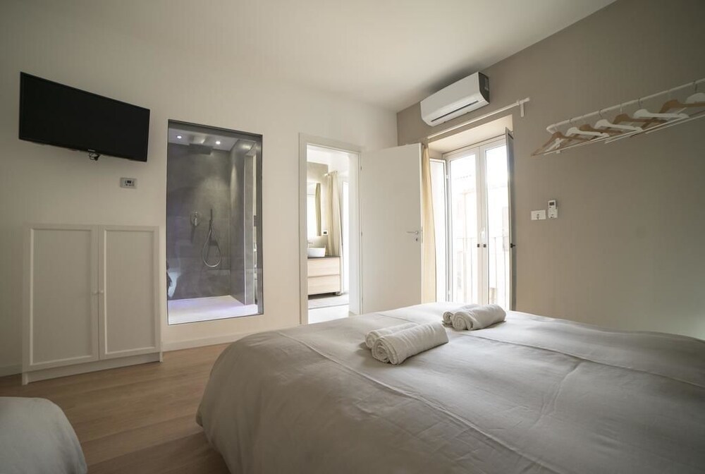 Suite Dreams — 4-Star Luxury Hotel in Agrigento, Italy