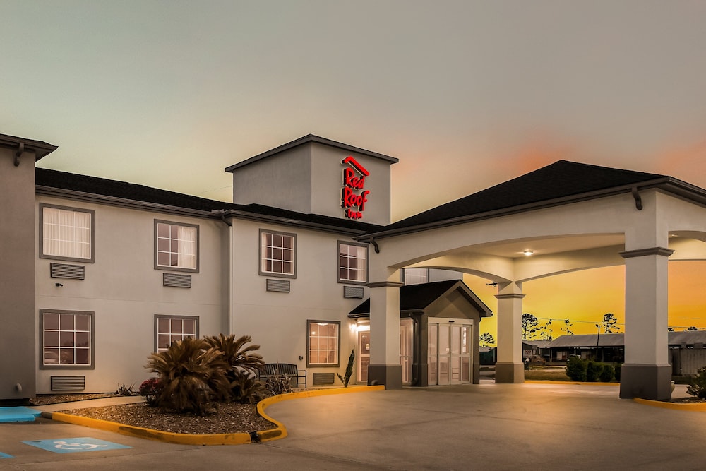 Red Roof Inn & Suites Lake Charles - photo 37