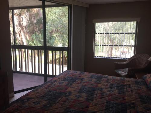 Charlotte Bay Resort - photo 6