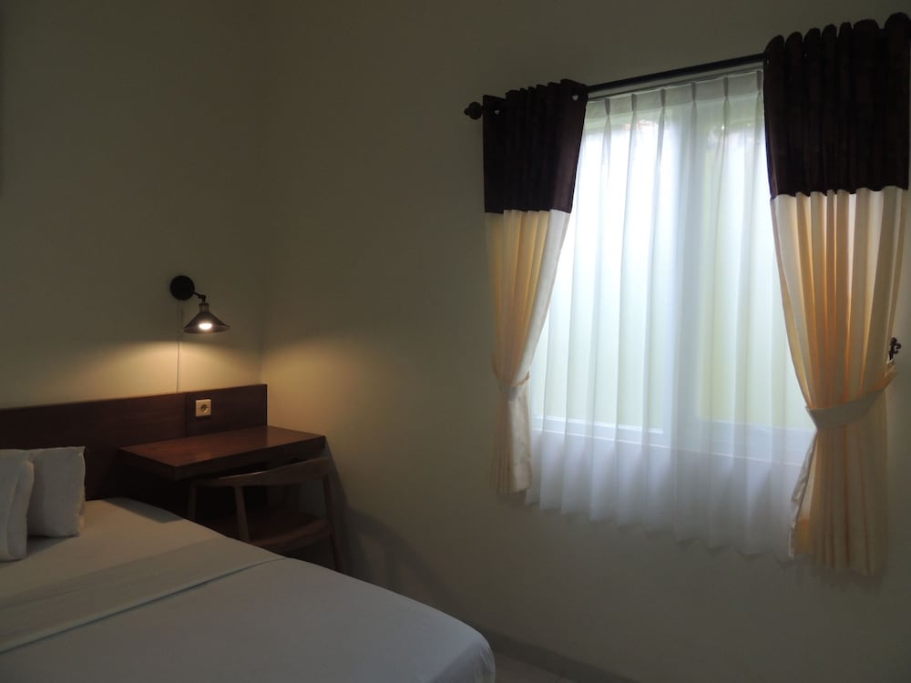 Wisma Tamu Uksw — Salatiga — photo 5